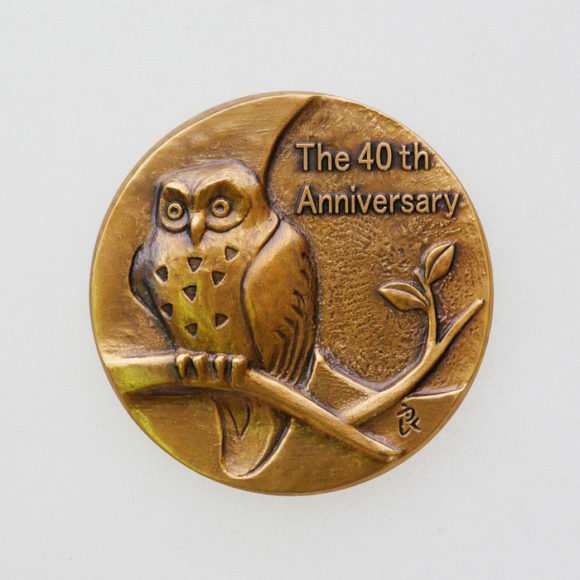 第30回 創作メダル彫刻展 記念メダル 「夜の森」